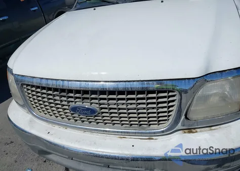 2000 Ford Expedition Xlt from USA, damaged, VIN 1FMRU15L8YLB14872